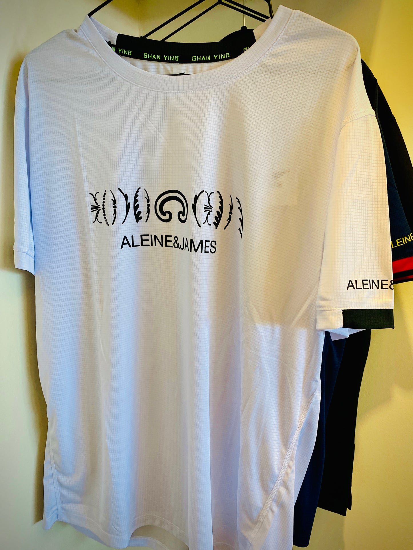 Fashion sports T-shirt