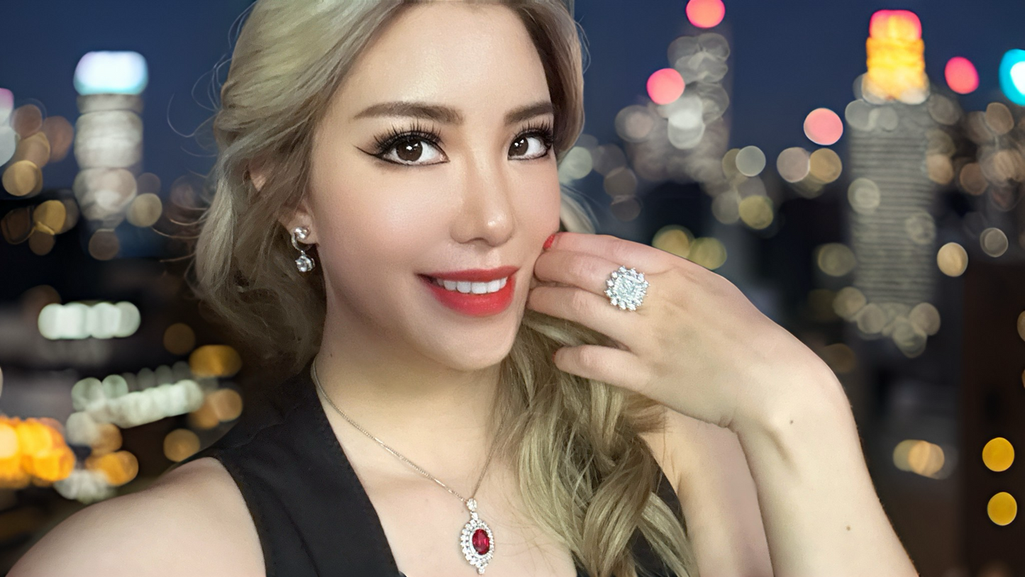 ALEINE&JAMES high jewellery design
- diamond collection ring/earring set