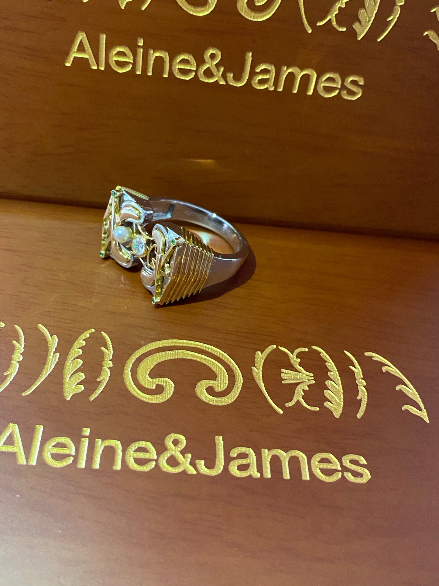 The design ~ Aleine&James high jewellery